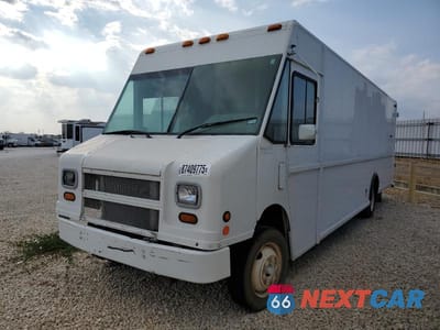 2004 FREIGHTLINER CHASSIS M LINE WALK-IN VAN 4UZAANBW94CM64484 - główne zdjęcie licytacji z USA - miniatura