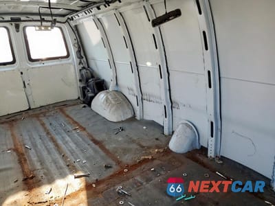 Zdjęcie 11 z 13 samochodu: 2018 CHEVROLET EXPRESS 3500 6.0L V8 VIN:1GCZGHFG7J1165402 - miniatura