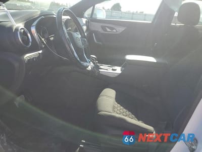 Zdjęcie 7 z 12 samochodu: 2020 CHEVROLET BLAZER 1LT VIN:3GNKBBRA1LS701838 - miniatura