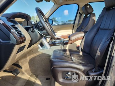 Zdjęcie 7 z 16 samochodu: 2017 LAND ROVER RANGE ROVER HSE VIN:SALGS2FV9HA375505 - miniatura