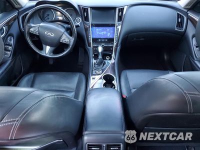 Zdjęcie 8 z 14 samochodu: 2016 INFINITI Q50 PREMIUM VIN:JN1EV7AP8GM304887 - miniatura