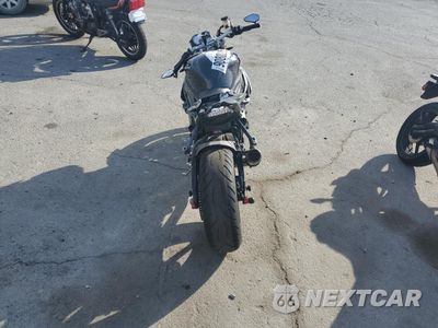 Zdjęcie 6 z 8 samochodu: 2018 BMW S 1000 R VIN:WB10D6208JZ762183 - miniatura