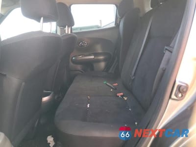Zdjęcie 11 z 13 samochodu: 2012 NISSAN JUKE S VIN:JN8AF5MV6CT111052 - miniatura