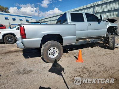 Trzecie zdjęcie samochodu z tyłu: 2003 GMC SIERRA K2500 HEAVY DUTY VIN:1GTHK23123F176014 - miniatura