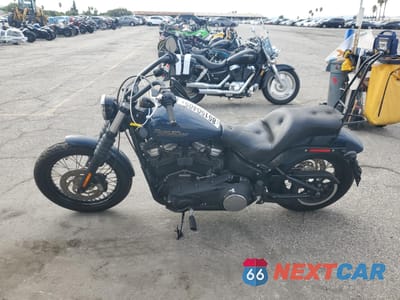 Trzecie zdjęcie samochodu z tyłu: 2019 HARLEY-DAVIDSON FXBB VIN:1HD1YJJ6XKB030327 - miniatura