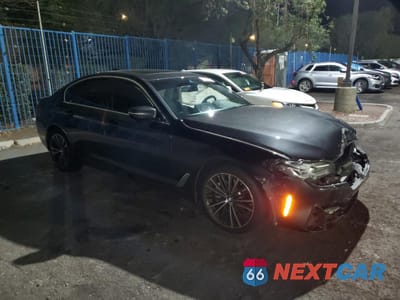 Czwarte zdjęcie samochodu z boku: 2023 BMW 530 I VIN:WBA53BH0XPWX97715 - miniatura