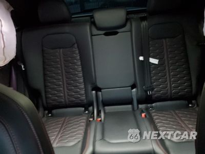 Zdjęcie 10 z 13 samochodu: 2021 AUDI RS Q8 VIN:WU1ARBF1XMD037936 - miniatura