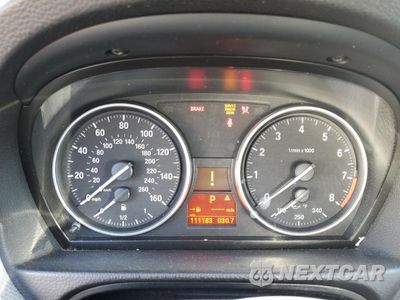 Zdjęcie 9 z 14 samochodu: 2011 BMW 335 XI VIN:WBAKF9C50BE620482 - miniatura