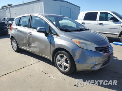 Czwarte zdjęcie samochodu z boku: 2014 NISSAN VERSA NOTE S VIN:3N1CE2CP5EL377505 - miniatura