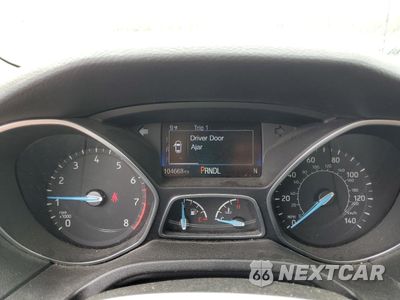 Zdjęcie 9 z 12 samochodu: 2016 FORD FOCUS SE VIN:1FADP3F29GL231212 - miniatura