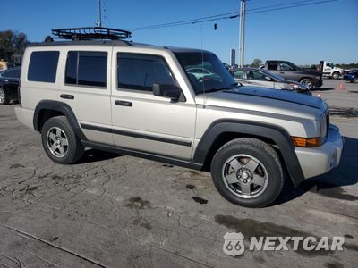 Czwarte zdjęcie samochodu z boku: 2008 JEEP COMMANDER SPORT VIN:1J8HG48K78C114639 - miniatura