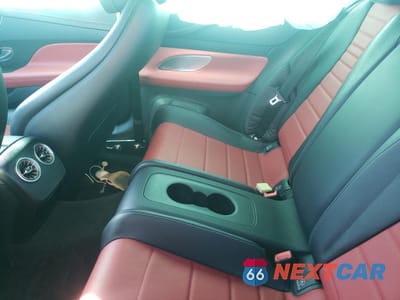 Zdjęcie 10 z 12 samochodu: 2021 MERCEDES BENZ E 450 VIN:W1K1J5JB9MF150969 - miniatura