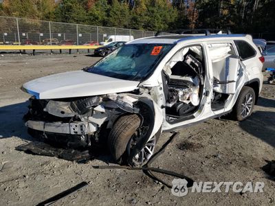 2017 TOYOTA HIGHLANDER SE 5TDJZRFH0HS389419 - główne zdjęcie licytacji z USA - miniatura