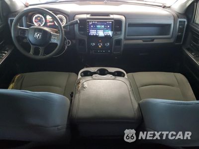 Zdjęcie 8 z 12 samochodu: 2013 RAM 2500 ST VIN:3C6UR5CL3DG599740 - miniatura