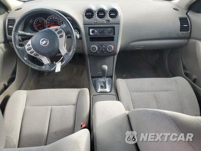 Zdjęcie 8 z 12 samochodu: 2012 NISSAN ALTIMA BASE VIN:1N4AL2AP3CN523528 - miniatura