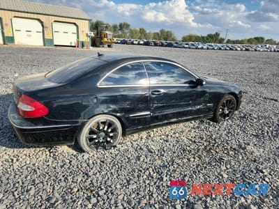Trzecie zdjęcie samochodu z tyłu: 2007 MERCEDES-BENZ CLK 350 VIN:WDBTJ56HX7F231174 - miniatura