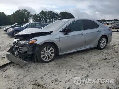 2024 TOYOTA CAMRY LE 4T1C11AK0RU860854 - główne zdjęcie licytacji z USA - miniatura