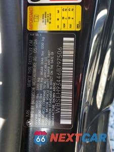 Zdjęcie 12 z 12 samochodu: 2006 BMW M6 VIN:WBSEH93446B797506 - miniatura