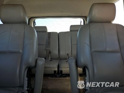 Zdjęcie 10 z 15 samochodu: 2011 CHEVROLET TAHOE C1500 LT VIN:1GNSCBE07BR142484 - miniatura