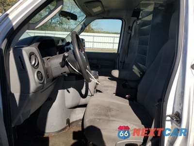 Zdjęcie 7 z 13 samochodu: 2013 FORD ECONOLINE E250 VAN VIN:1FTNE2EW2DDB22647 - miniatura