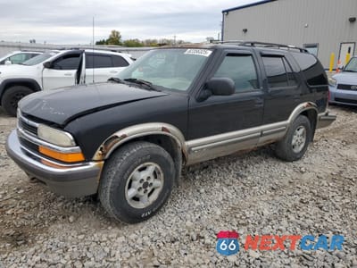1999 CHEVROLET BLAZER 1GNDT13W7X2233779 - główne zdjęcie licytacji z USA - miniatura