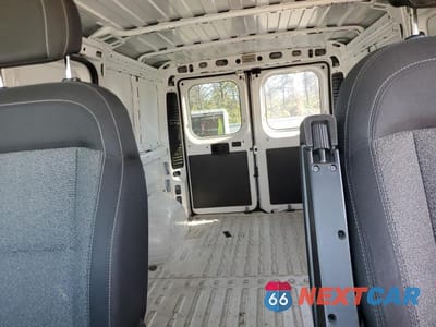 Zdjęcie 10 z 13 samochodu: 2017 RAM PROMASTER 1500 1500 STANDARD VIN:3C6TRVAG0HE543922 - miniatura