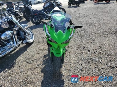 Drugie zdjęcie samochodu z przodu: 2025 KAWASAKI EX500 H VIN:ML5EXGH12SDA40547 - miniatura