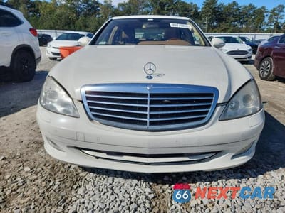 Piąte zdjęcie samochodu w środku: 2008 MERCEDES-BENZ S 550 VIN:WDDNG71X78A180367 - miniatura