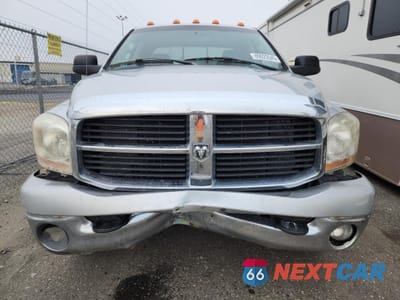 Piąte zdjęcie samochodu w środku: 2006 DODGE RAM 3500 ST VIN:3D7MX48C66G262828 - miniatura