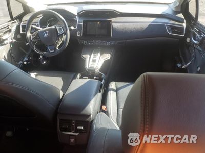 Zdjęcie 8 z 13 samochodu: 2019 HONDA CLARITY TOURING VIN:JHMZC5F38KC005072 - miniatura