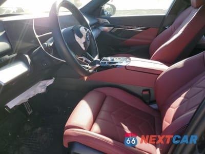 Zdjęcie 7 z 12 samochodu: 2025 BMW I5 XDRIVE 40 VIN:WBY13HG04SCT25671 - miniatura