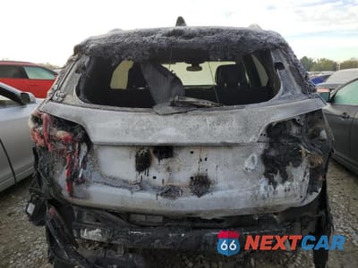Zdjęcie 6 z 13 samochodu: 2019 CHEVROLET EQUINOX PREMIER VIN:3GNAXNEV9KS517849 - miniatura