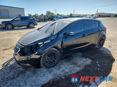 2016 KIA FORTE LX KNAFK5A82G5599208 - główne zdjęcie licytacji z USA - miniatura