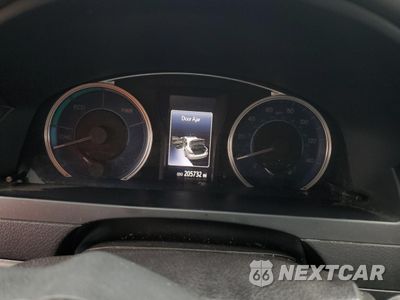 Zdjęcie 9 z 12 samochodu: 2015 TOYOTA CAMRY HYBRID VIN:4T1BD1FK5FU152171 - miniatura