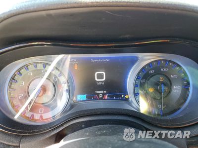 Zdjęcie 9 z 13 samochodu: 2018 CHRYSLER 300 S VIN:2C3CCAGG6JH223139 - miniatura