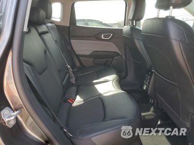 Zdjęcie 10 z 15 samochodu: 2022 JEEP COMPASS LATITUDE VIN:3C4NJDBB7NT154532 - miniatura
