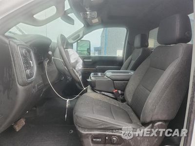 Zdjęcie 7 z 12 samochodu: 2022 CHEV SILVERADO K3500 LT VIN:1GC3YTE76NF104302 - miniatura