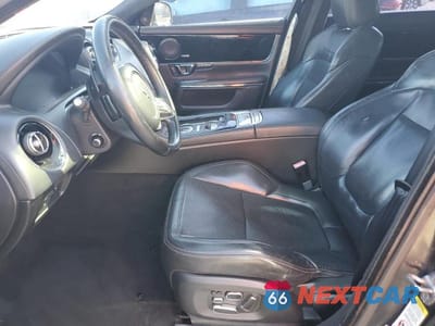 Zdjęcie 7 z 13 samochodu: 2015 JAGUAR XJ VIN:SAJWA1CZ7F8V86845 - miniatura