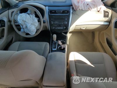 Zdjęcie 8 z 14 samochodu: 2014 NISSAN ALTIMA 2.5 VIN:1N4AL3AP2EN388308 - miniatura