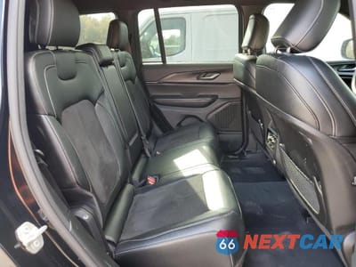 Zdjęcie 11 z 14 samochodu: 2024 JEEP GRAND CHEROKEE LAREDO VIN:1C4RJHAG7RC707025 - miniatura