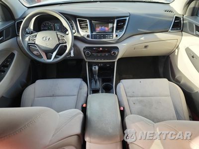 Zdjęcie 8 z 14 samochodu: 2016 HYUNDAI TUCSON LIMITED VIN:KM8J33A26GU152151 - miniatura