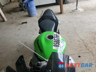 Piąte zdjęcie samochodu w środku: 2008 KAWASAKI ZX600 P VIN:JKAZX4P168A035344 - miniatura
