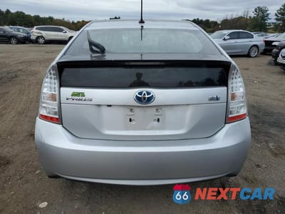 Zdjęcie 6 z 12 samochodu: 2011 TOYOTA PRIUS VIN:JTDKN3DU5B0265296 - miniatura