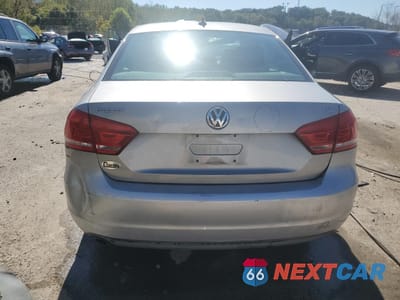 Zdjęcie 6 z 15 samochodu: 2013 VOLKSWAGEN PASSAT SE VIN:1VWBP7A33DC120737 - miniatura