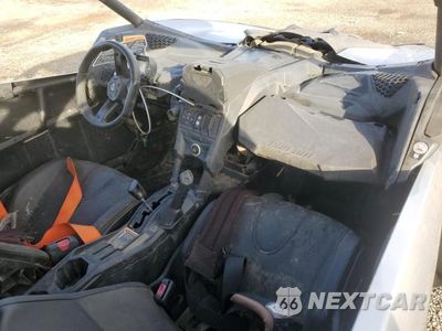 Piąte zdjęcie samochodu w środku: 2020 CAN-AM MAVERICK X3 UTILITY VEHICLE VIN:3JBVGAY48LK000830 - miniatura