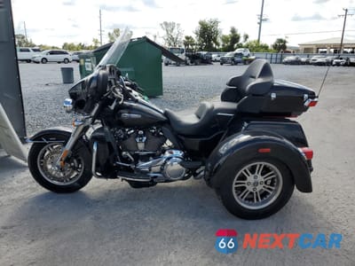 Trzecie zdjęcie samochodu z tyłu: 2023 HARLEY-DAVIDSON FLHTCUTG VIN:1HD1MAF18PB851247 - miniatura