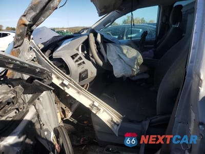 Zdjęcie 7 z 12 samochodu: 2010 DODGE GRAND CARAVAN SE VIN:2D4RN4DE1AR274680 - miniatura