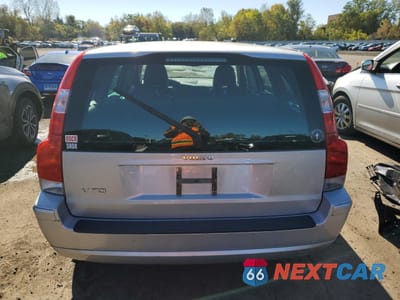 Zdjęcie 6 z 13 samochodu: 2006 VOLVO V70 VIN:YV1SW612562549792 - miniatura