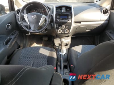 Zdjęcie 8 z 12 samochodu: 2015 NISSAN VERSA NOTE S VIN:3N1CE2CP1FL425342 - miniatura