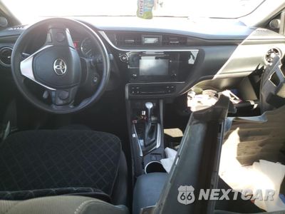 Zdjęcie 8 z 12 samochodu: 2019 TOYOTA COROLLA L VIN:5YFBURHE9KP907162 - miniatura